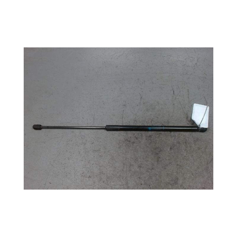 VERIN CAPOT G DACIA DUSTER 2010-
