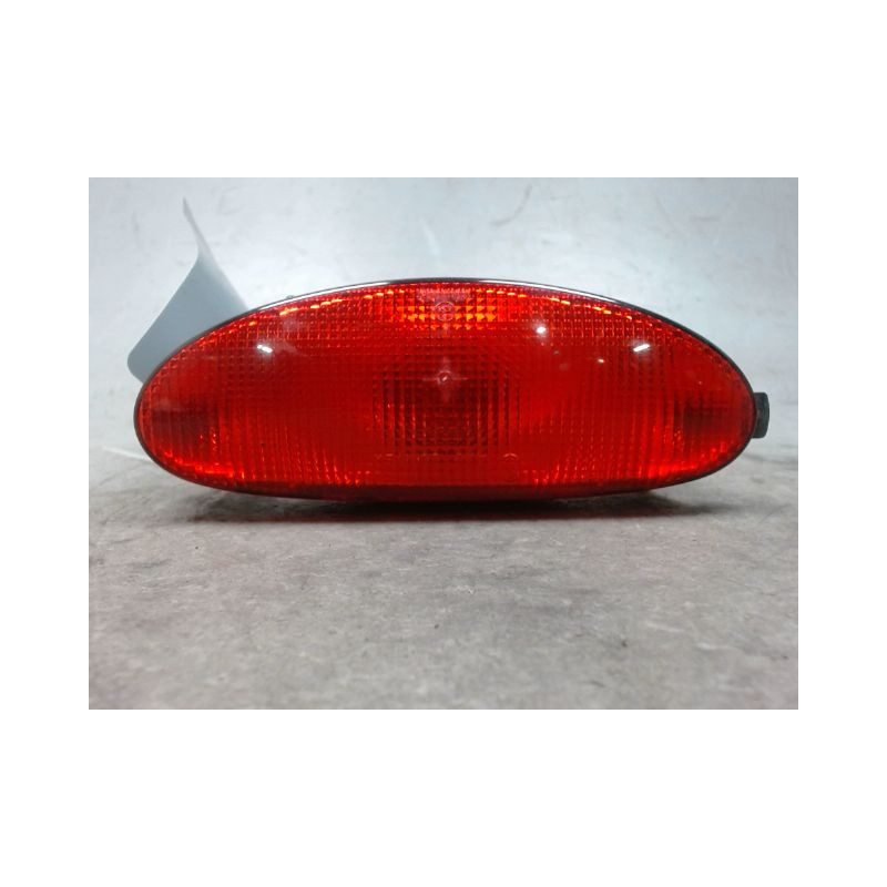 FEU BROUILLARD CENTRAL ARRIERE PEUGEOT 206 3P