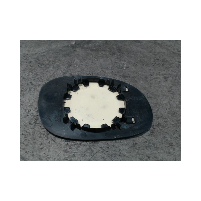 GLACE RETROVISEUR EXT G PEUGEOT 206 5P