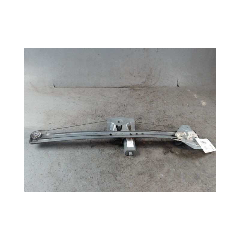 MECANISME+MOTEUR LEVE-GLACE AVANT GAUCHE DACIA LODGY