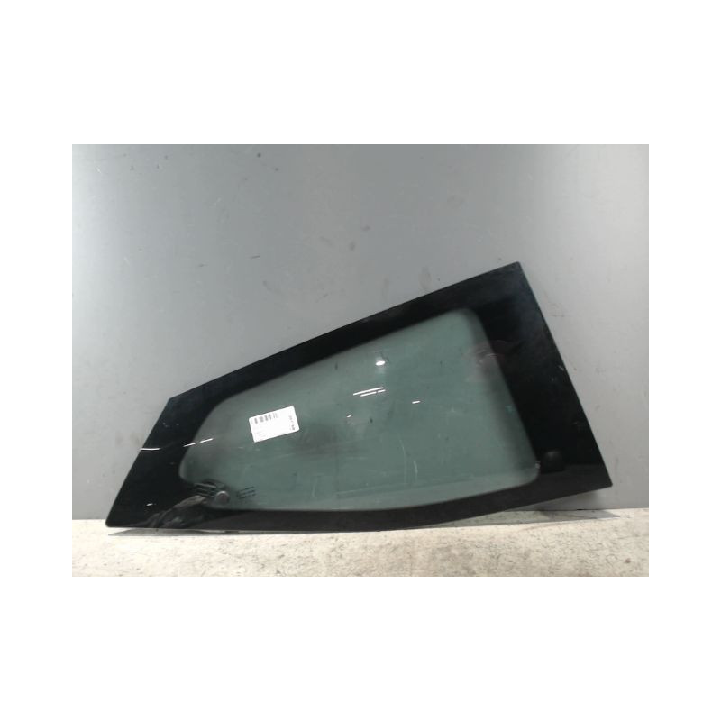 GLACE MOBILE CUSTODE DROIT TOYOTA AYGO 5P