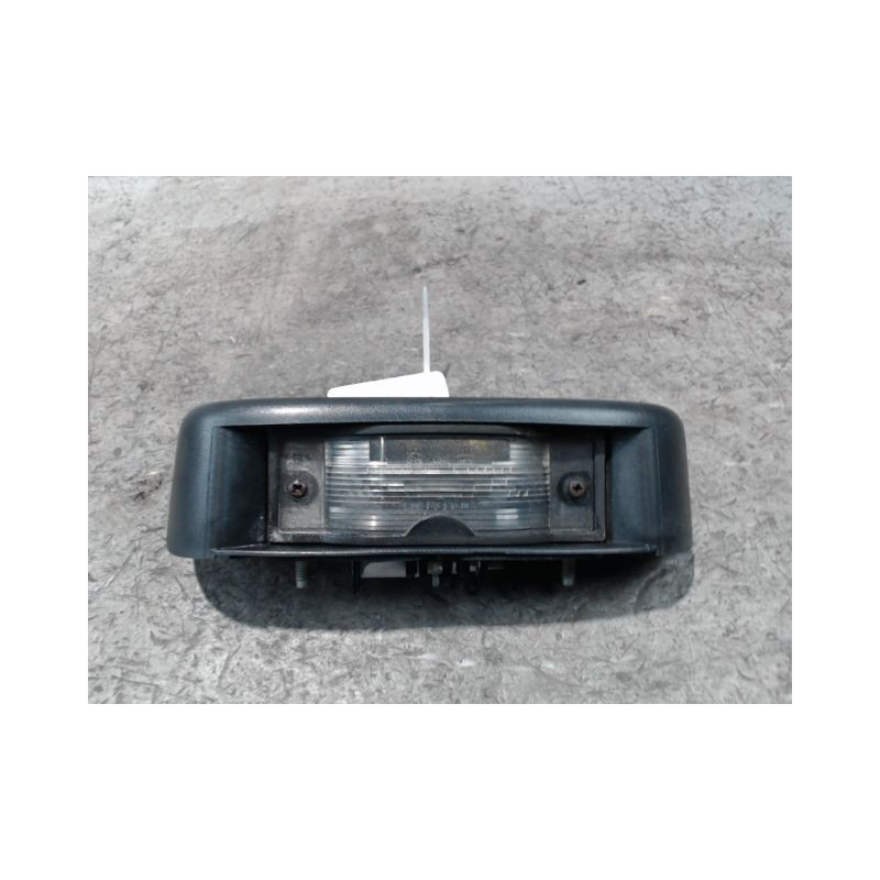ECLAIREUR PLAQUE DE POLICE GAUCHE RENAULT TRAFIC