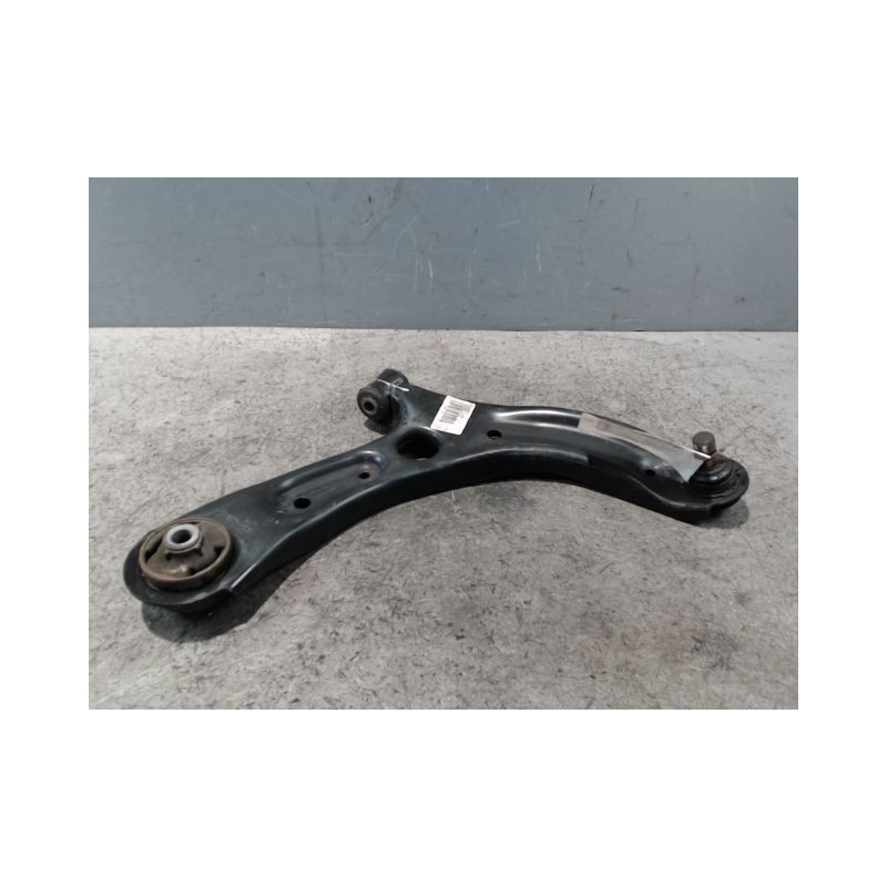 TRIANGLE INFERIEUR AVANT DROIT KIA PICANTO