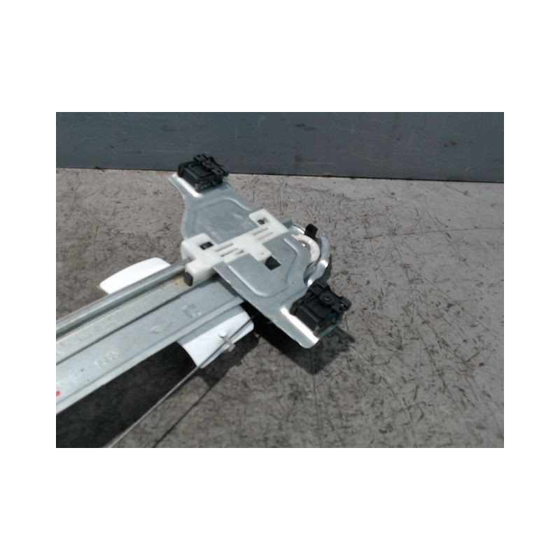 MECANISME+MOTEUR LEVE-GLACE AVANT DROIT CITROEN C3 2009-
