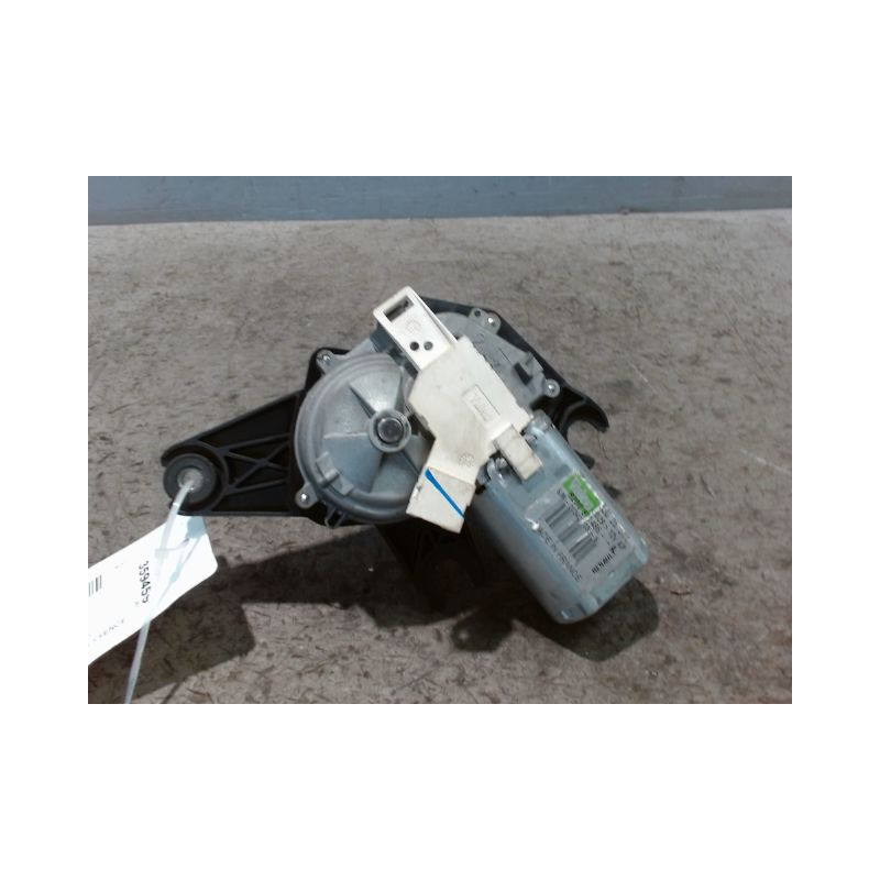 MOTEUR ESSUIE-GLACE ARRIERE RENAULT CLIO 3