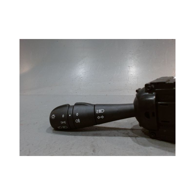 COMMANDE CLIGNOTANT RENAULT TWINGO