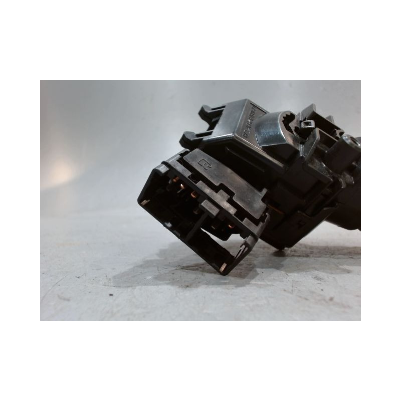 COMMANDE ESSUIE GLACE TOYOTA AVENSIS