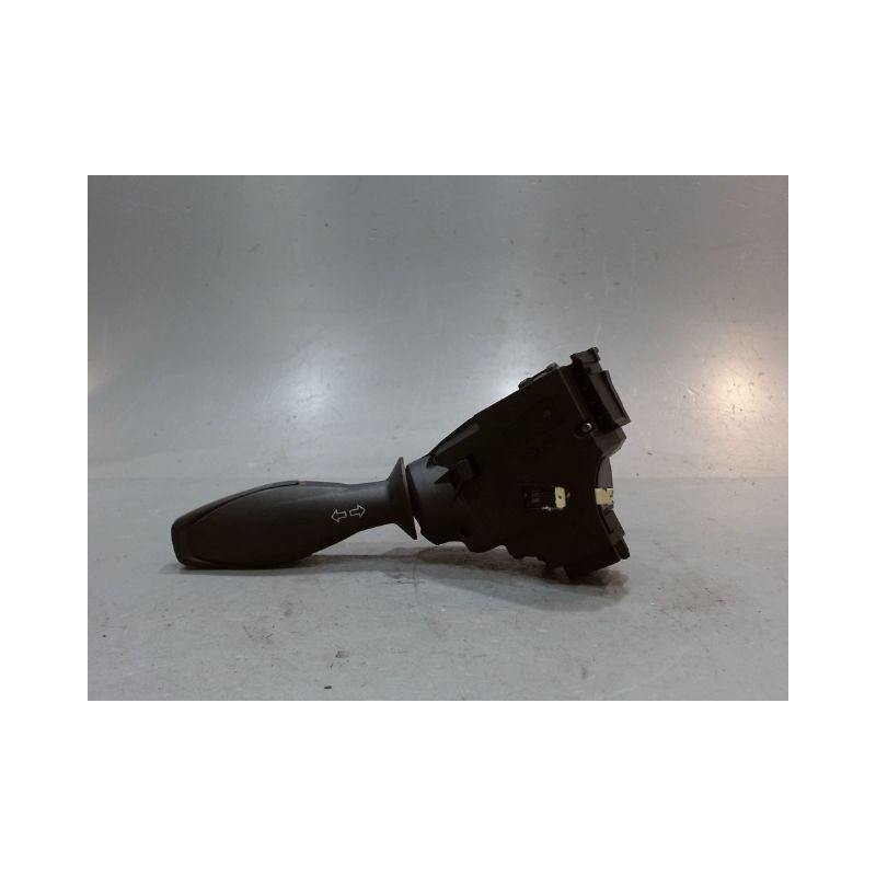 COMMANDE CLIGNOTANT FORD FIESTA