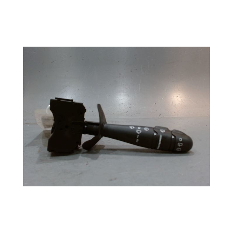 COMMANDE ESSUIE GLACE RENAULT CLIO