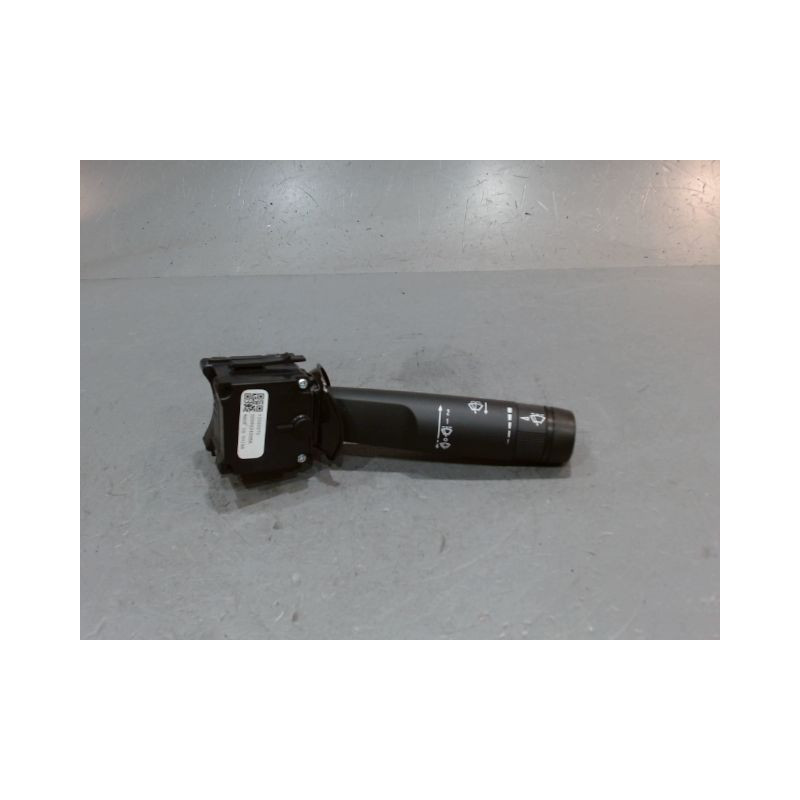 COMMANDE ESSUIE GLACE OPEL INSIGNIA