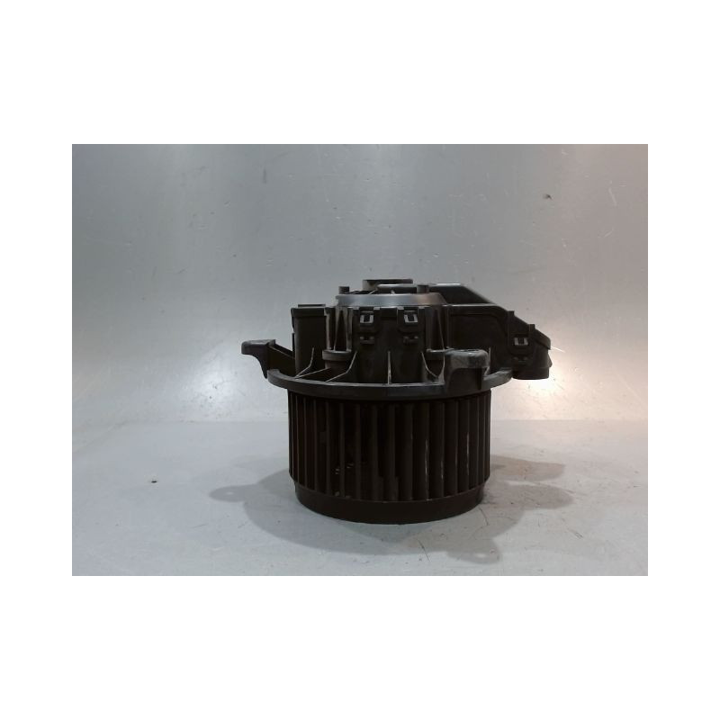 MOTEUR VENTILATEUR CHAUFFAGE FORD FIESTA