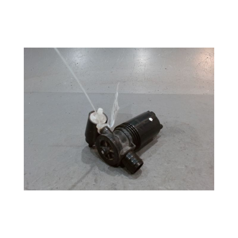 POMPE LAVE-GLACE AVANT NISSAN JUKE