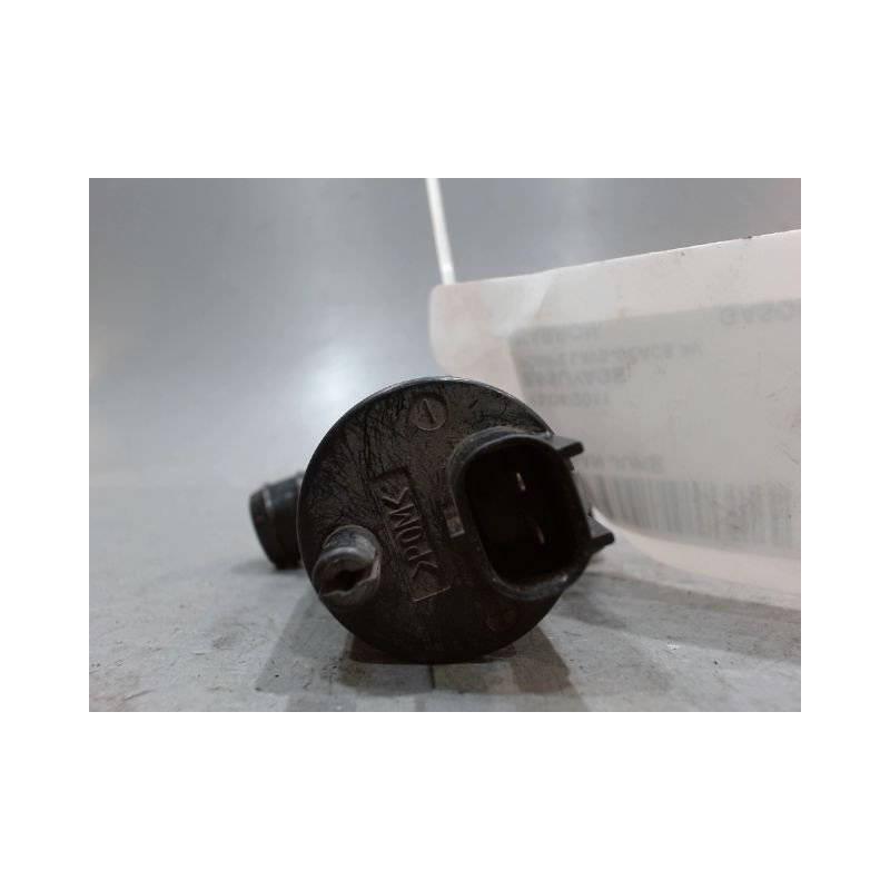 POMPE LAVE-GLACE AVANT NISSAN JUKE