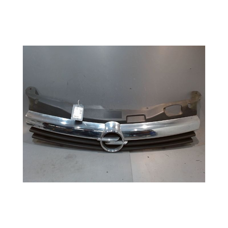 CALANDRE OPEL ASTRA