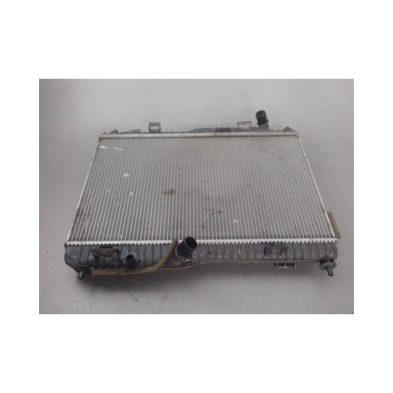 RADIATEUR FORD FIESTA