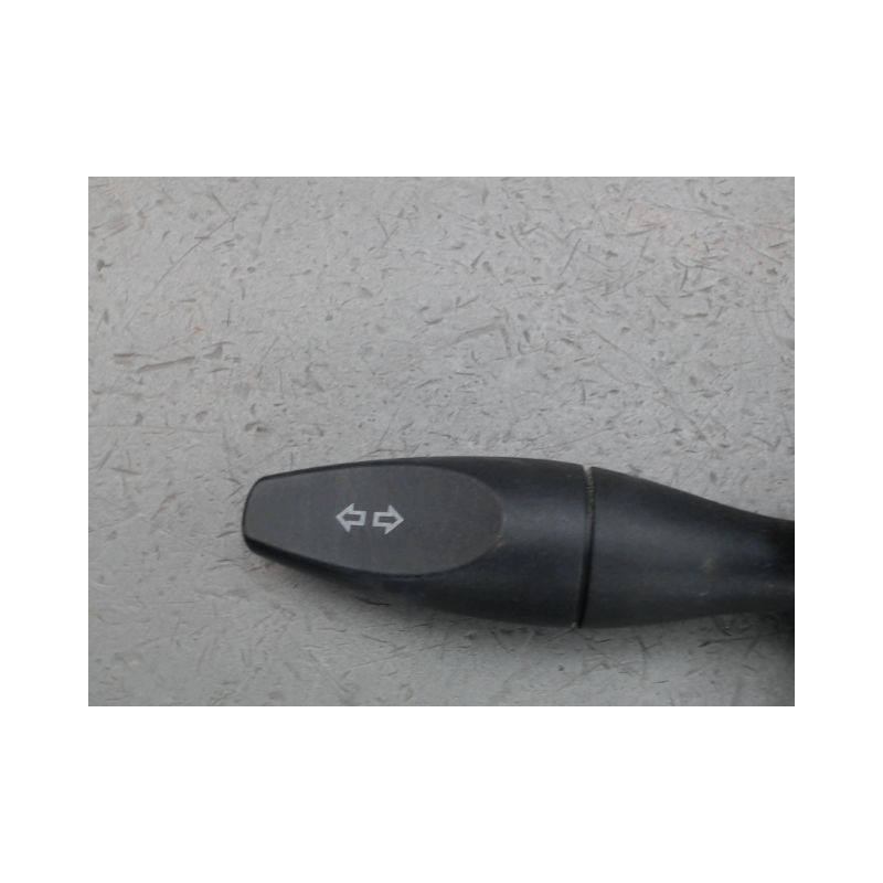 COMMANDE CLIGNOTANT FORD FIESTA
