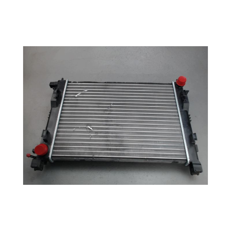 RADIATEUR RENAULT CLIO