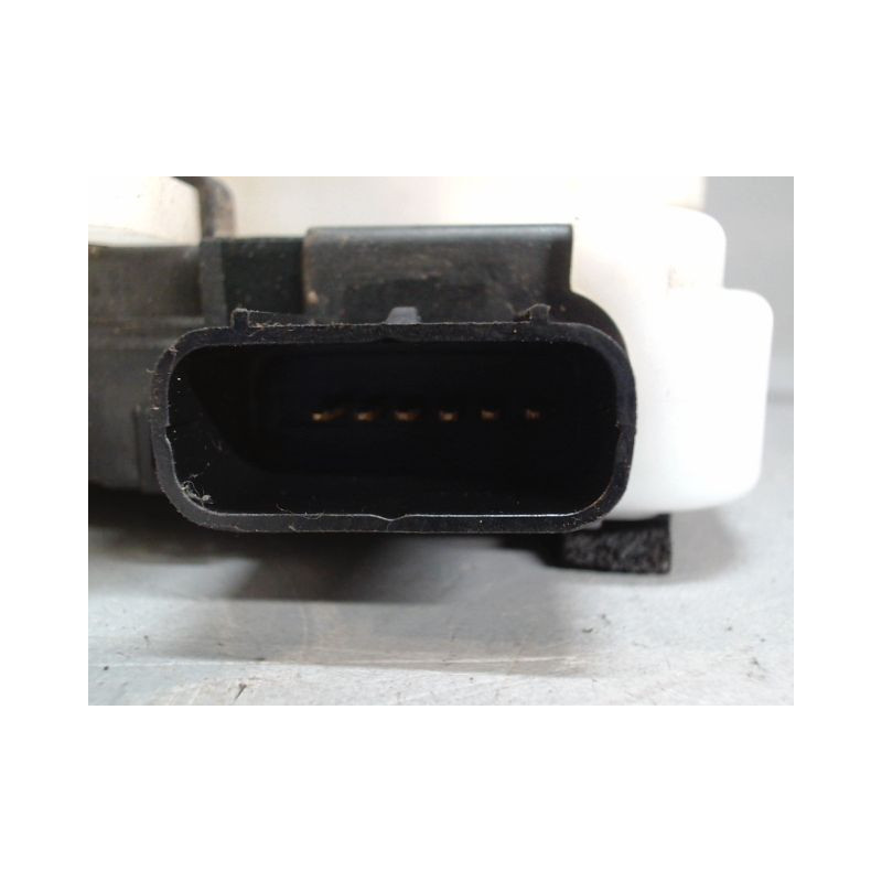 SYSTEME CONDAMNATION AVANT DROIT HYUNDAI IX35