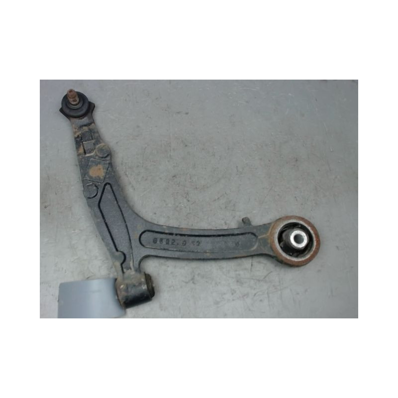 TRIANGLE INFERIEUR AVANT DROIT FIAT PANDA 2003-