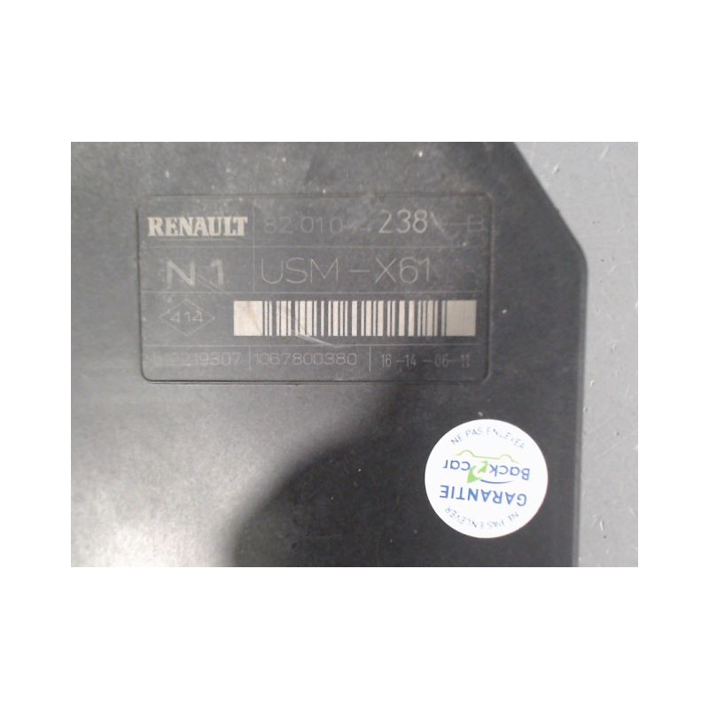 BOITE A FUSIBLES RENAULT KANGOO