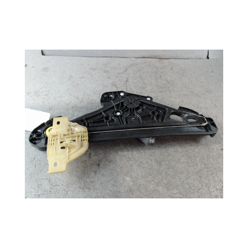MECANISME+MOTEUR LEVE-GLACE ARRIERE DROIT RENAULT CAPTUR