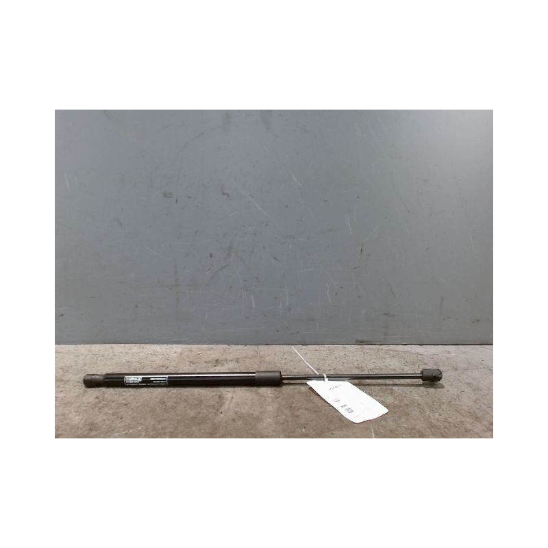 VERIN HAYON D AUDI A4 2004-