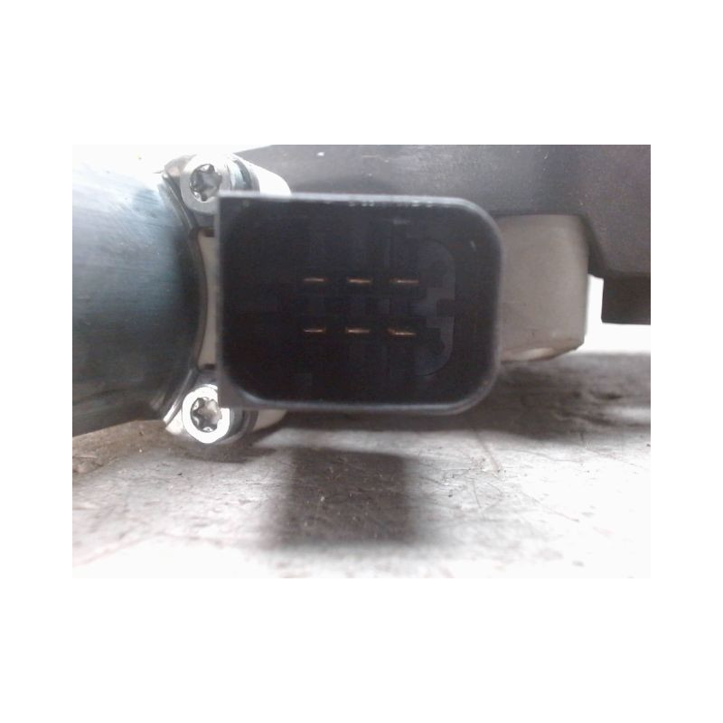 MECANISME+MOTEUR LEVE-GLACE AVANT DROIT MERCEDES VIANO LONG