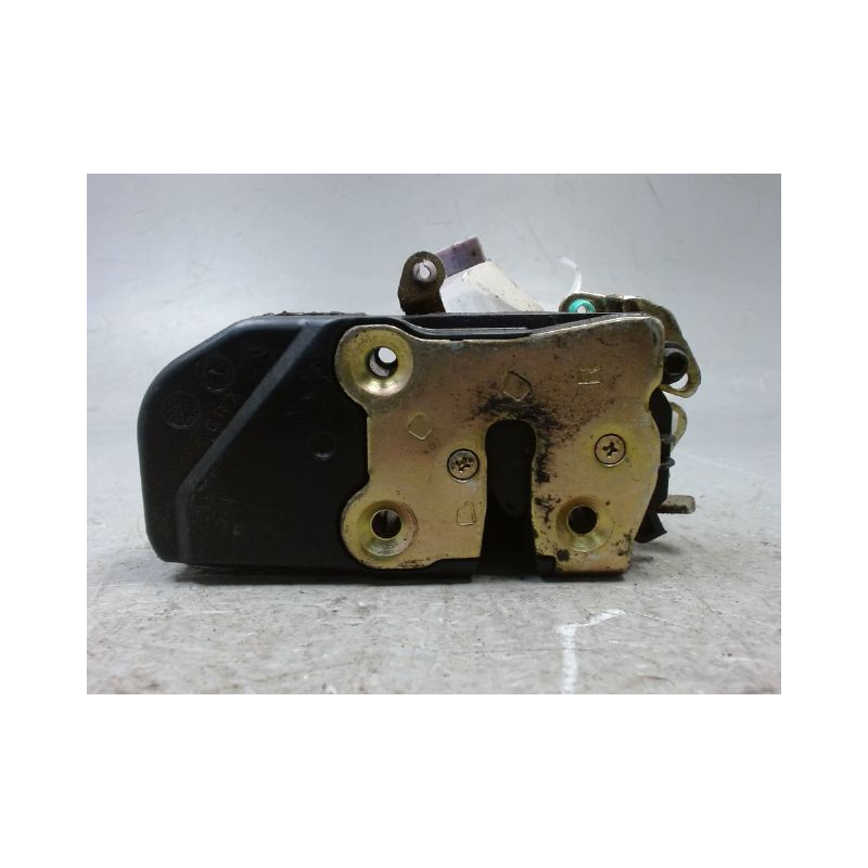SYSTEME CONDAMNATION AVANT DROIT CHRYSLER PT CRUISER 00-05