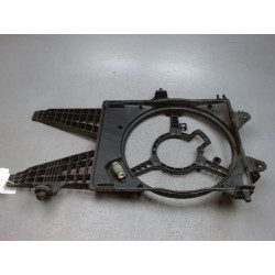 SUPPORT DE VENTILATEUR