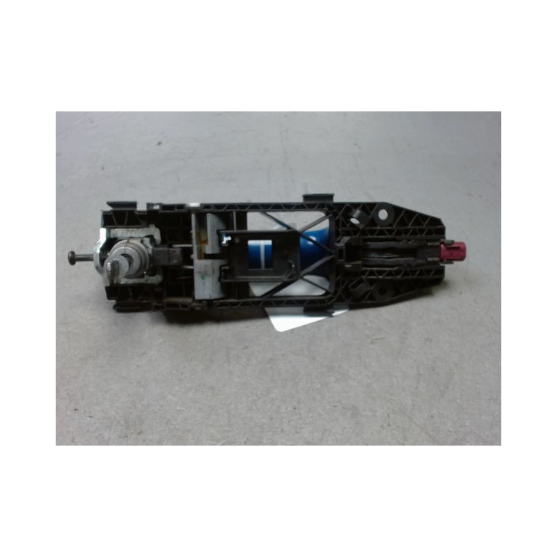 POIGNEE EXTERIEURE PORTE AVANT GAUCHE VOLKSWAGEN POLO