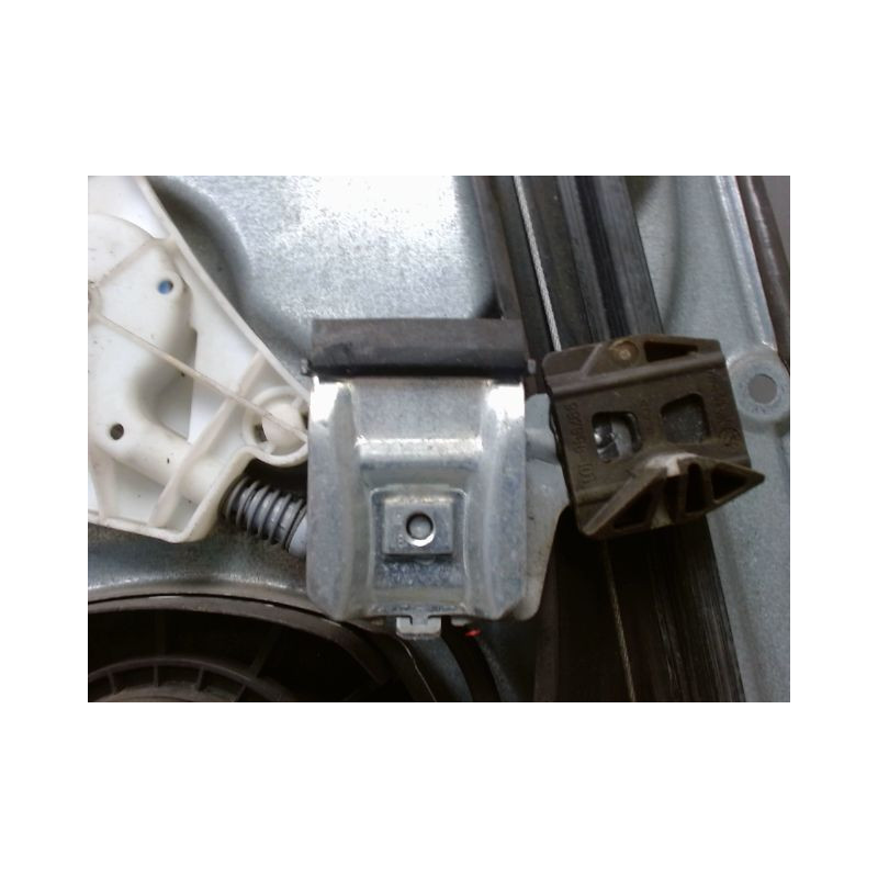 MECANISME+MOTEUR LEVE-GLACE AVANT DROIT SEAT IBIZA 2006-