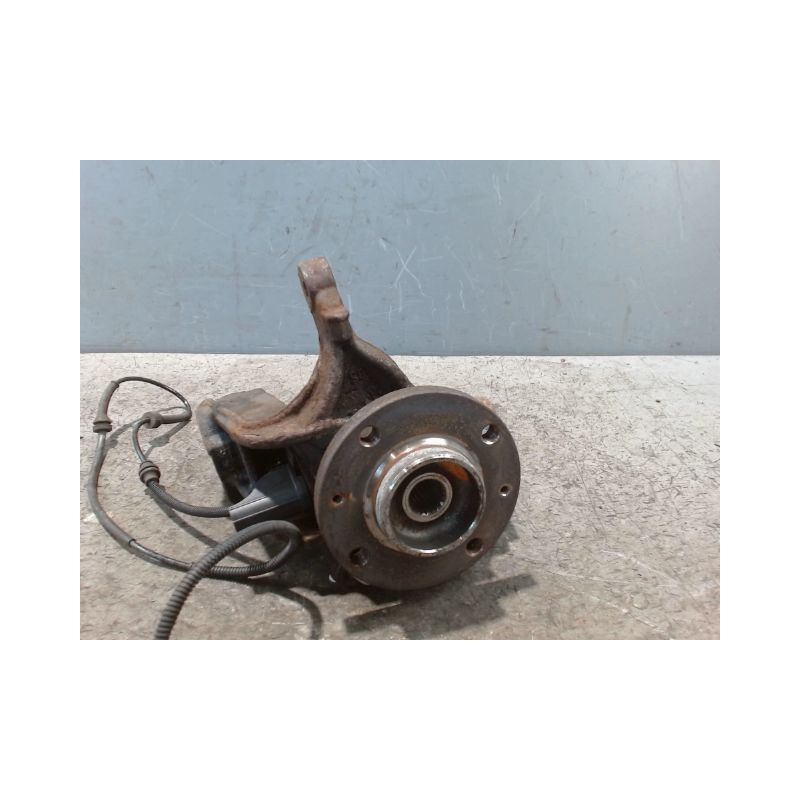 PIVOT AVANT GAUCHE CITROEN DS3 2009-