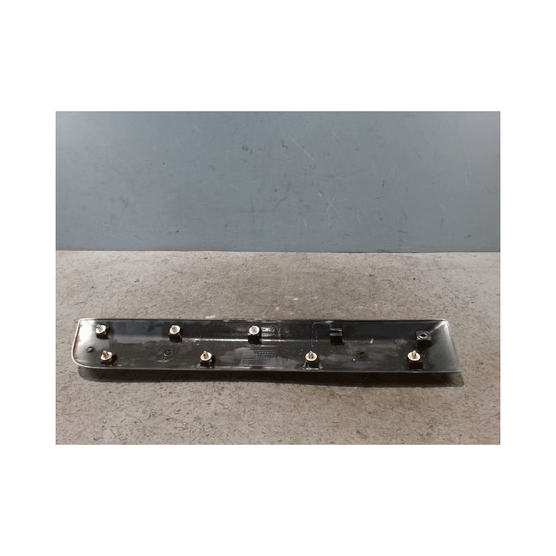 PROTECTION PORTE ARRIERE GAUCHE DACIA SANDERO 2008-