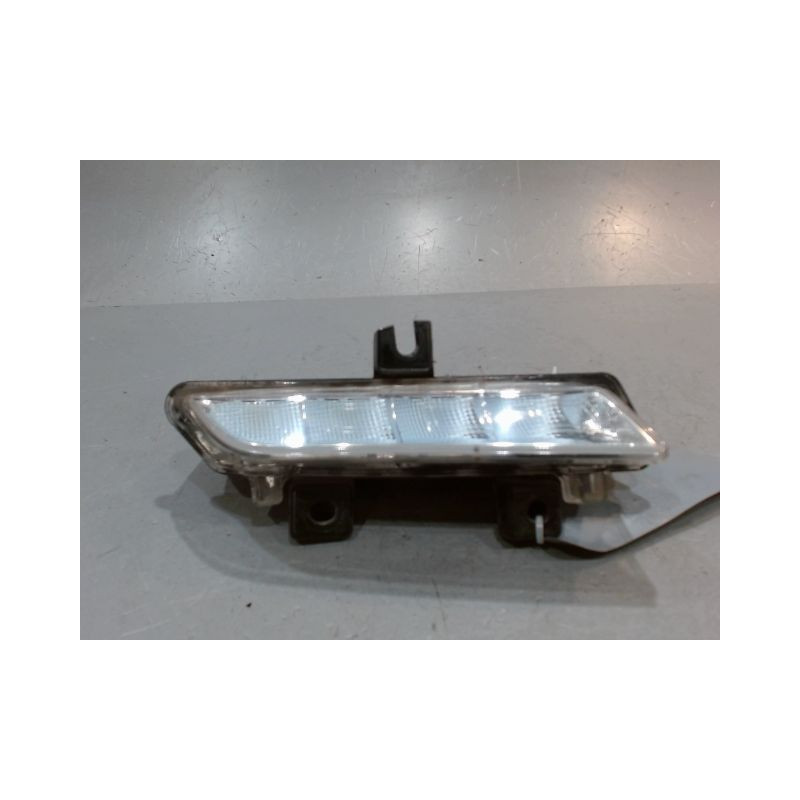 FEUX POSITION DROIT RENAULT CLIO