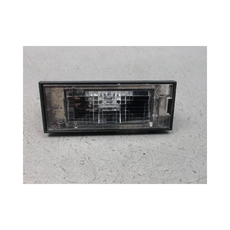 ECLAIREUR PLAQUE DE POLICE GAUCHE DACIA SANDERO II Phase 1 2012-...