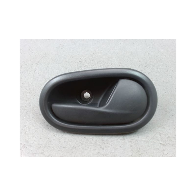POIGNEE INTERIEURE PORTE AVANT DROIT DACIA SANDERO II Phase 1 2012-...