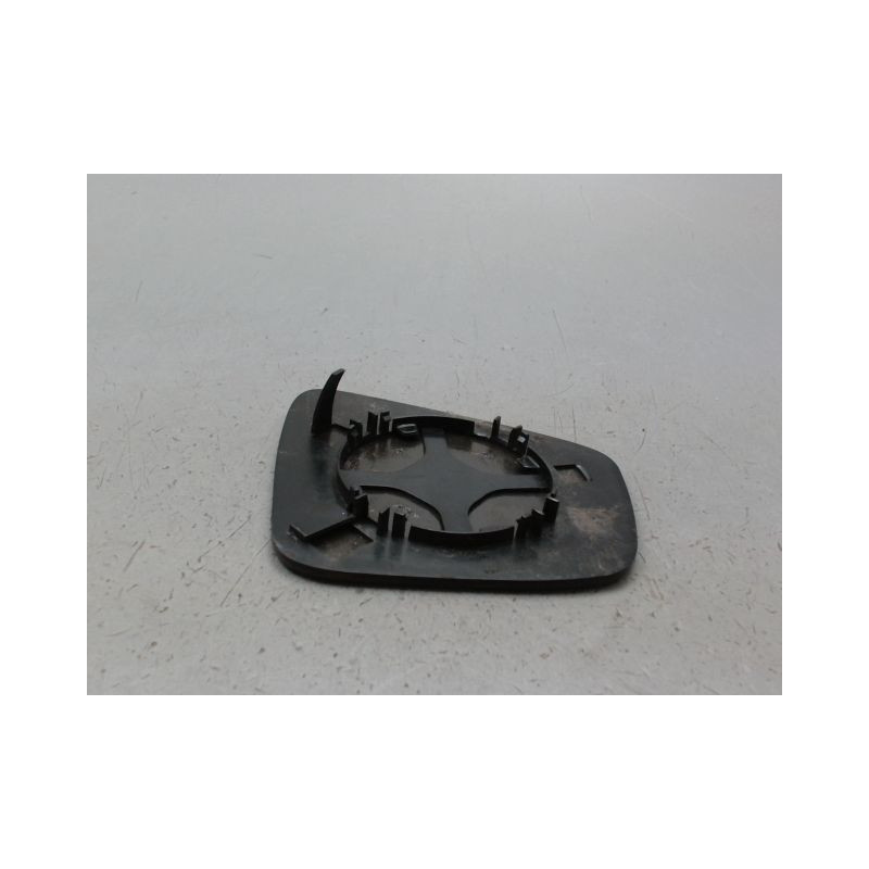 GLACE RETROVISEUR EXT G DACIA SPRING