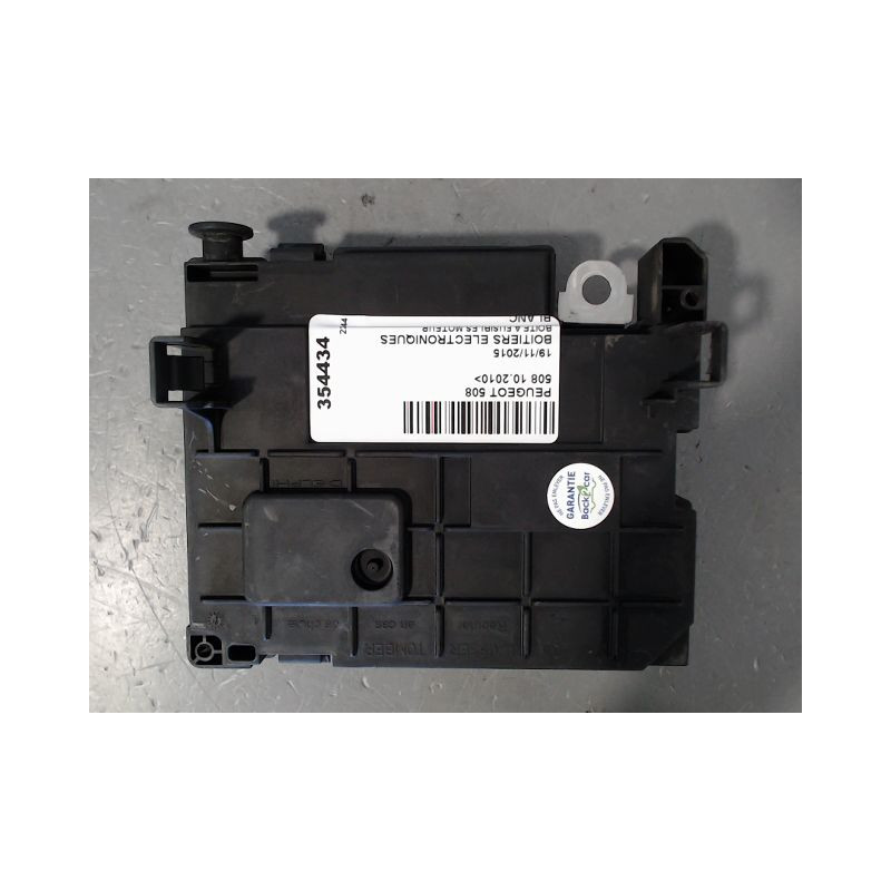 BOITE A FUSIBLES PEUGEOT 508 2010-