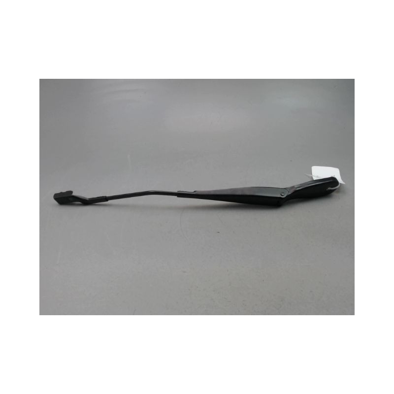 BRAS ESSUIE-GLACE AVANT GAUCHE DACIA DUSTER 2010-