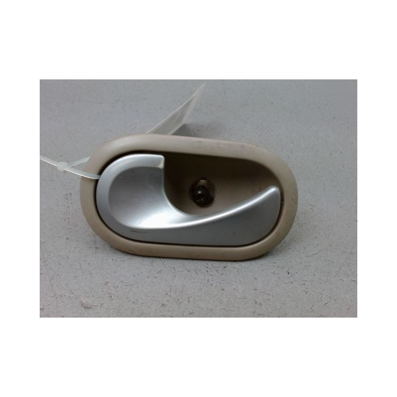 POIGNEE INTERIEURE PORTE AVANT GAUCHE RENAULT MODUS Phase 1 2004-2007