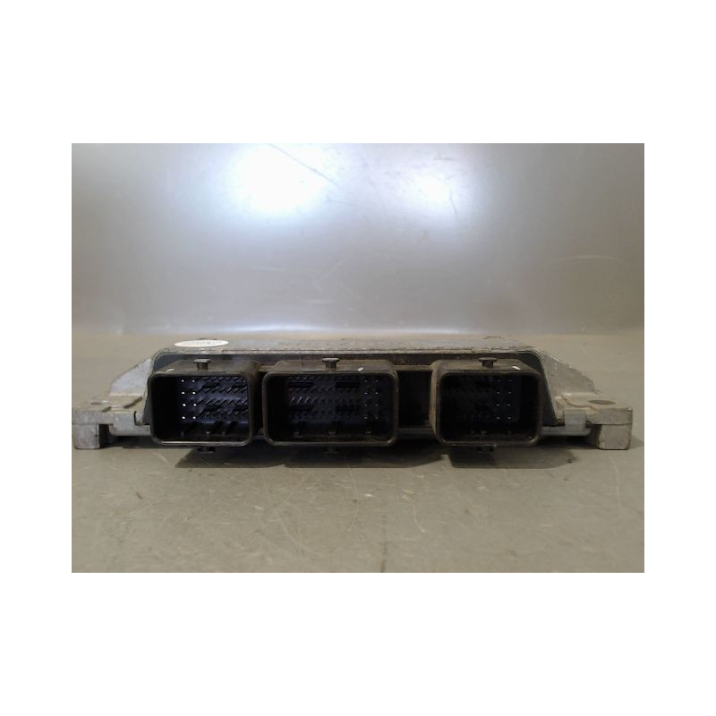 CALCULATEUR MOTEUR RENAULT TWINGO I Phase 3 2000-2007