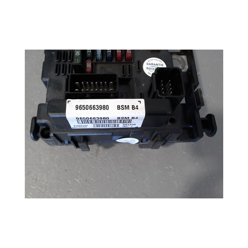 BOITE A FUSIBLES PEUGEOT 206 1998-2009