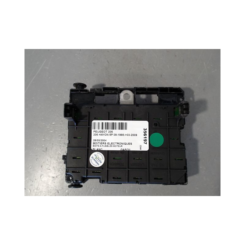 BOITE A FUSIBLES PEUGEOT 206 1998-2009