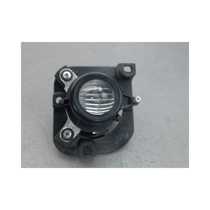 PHARE ANTIBROUILLARD AVANT GAUCHE FIAT 500