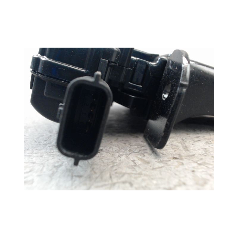 SERRURE HAYON  RENAULT CLIO