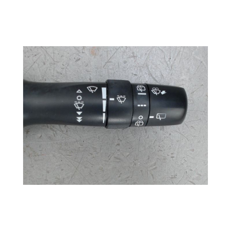 COMMANDE ESSUIE GLACE TOYOTA VERSO