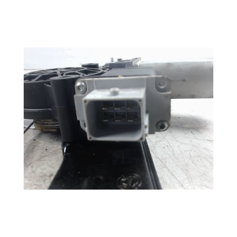 MECANISME+MOTEUR LEVE-GLACE AVANT DROIT FIAT BRAVO 2007-