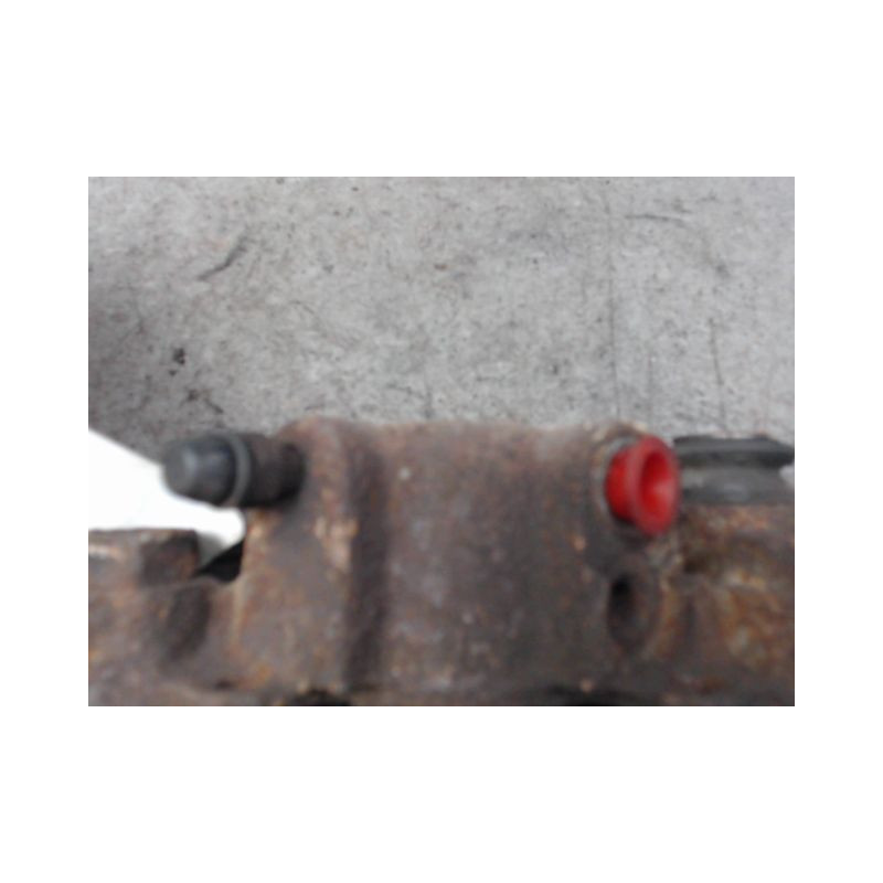 ETRIER DE FREIN ARRIERE GAUCHE TOYOTA RAV4 2003-