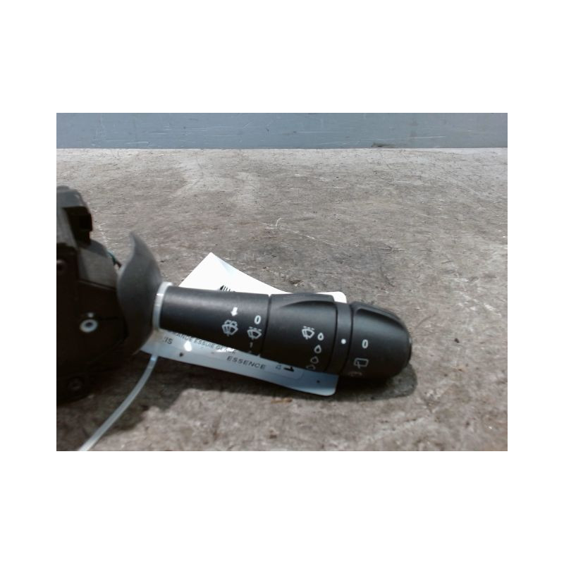 COMMANDE ESSUIE GLACE RENAULT CLIO 4