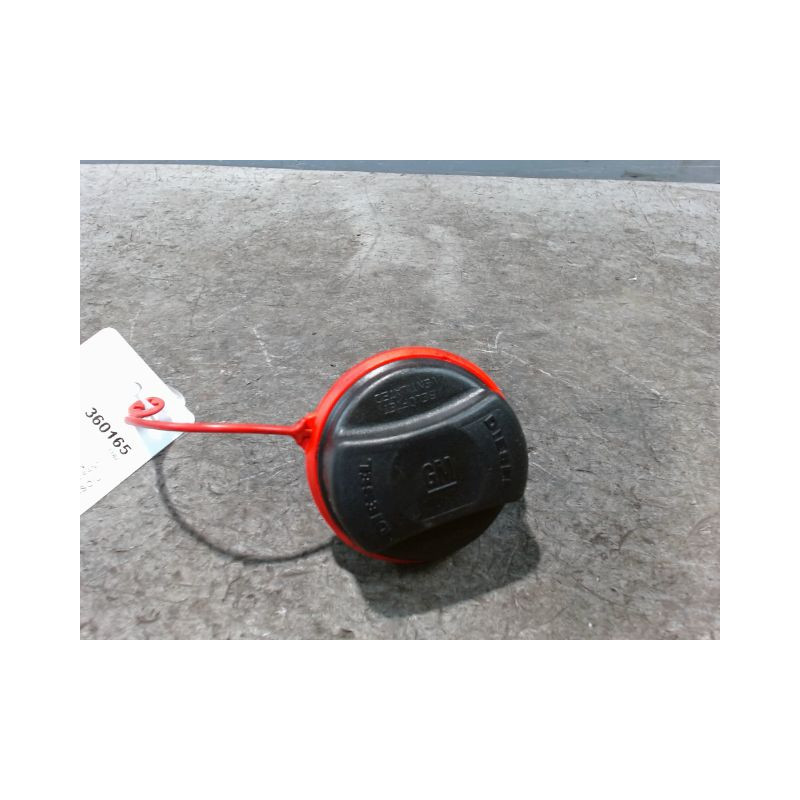 BOUCHON RESERVOIR A CARBURANT OPEL CORSA
